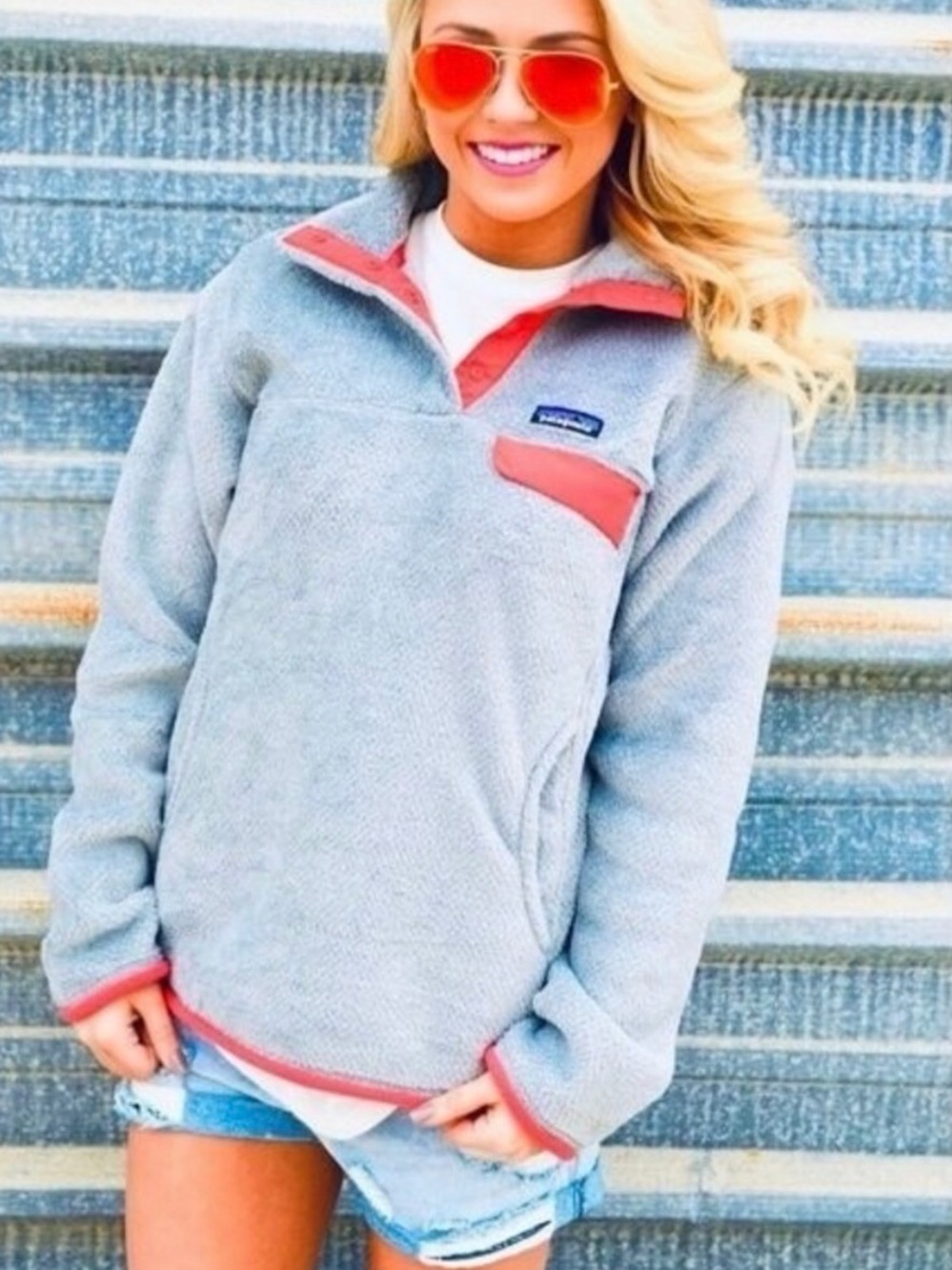 Patagonia Re Tool Snap T Pull Over Light Gray with Coral